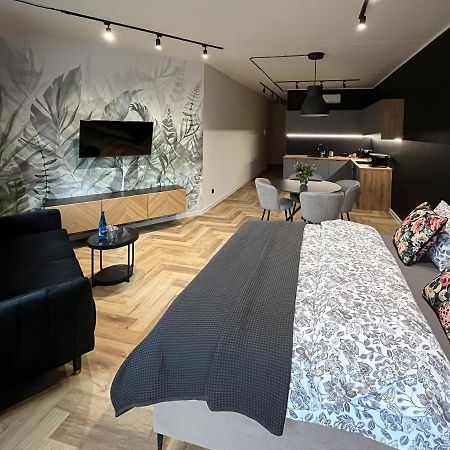 Apartamenty Warowna 2 بيشتنا المظهر الخارجي الصورة
